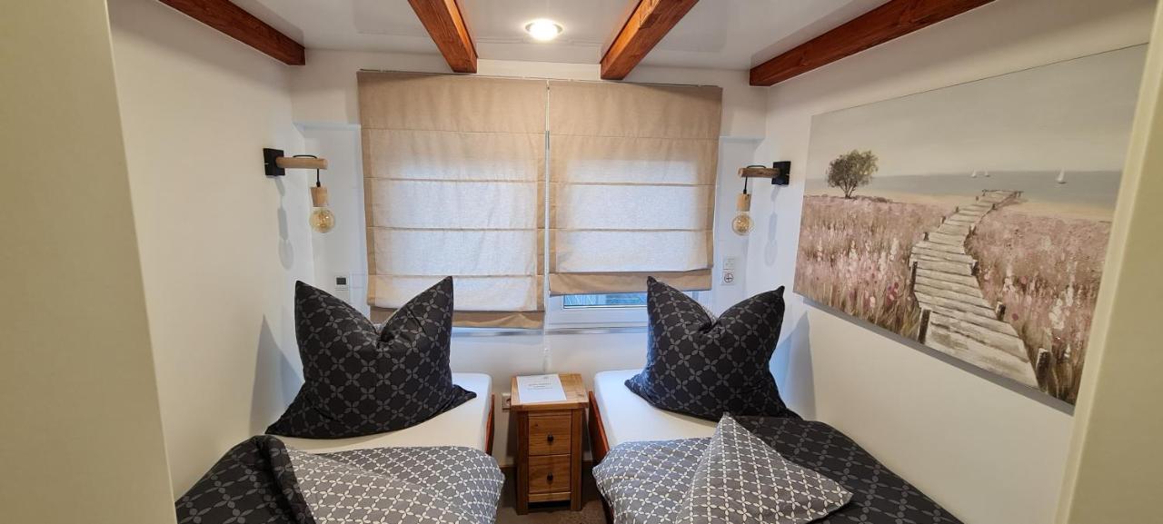 Ferienhaus Am See-2 Hungen Buitenkant foto